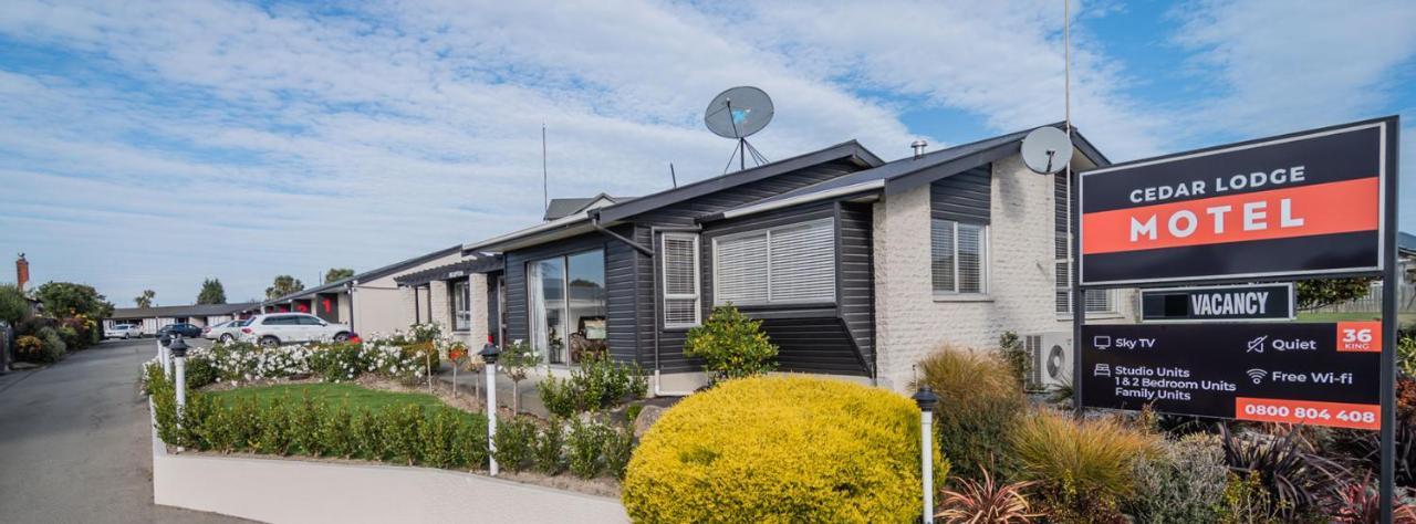 Cedar Lodge Motel Timaru Exteriör bild
